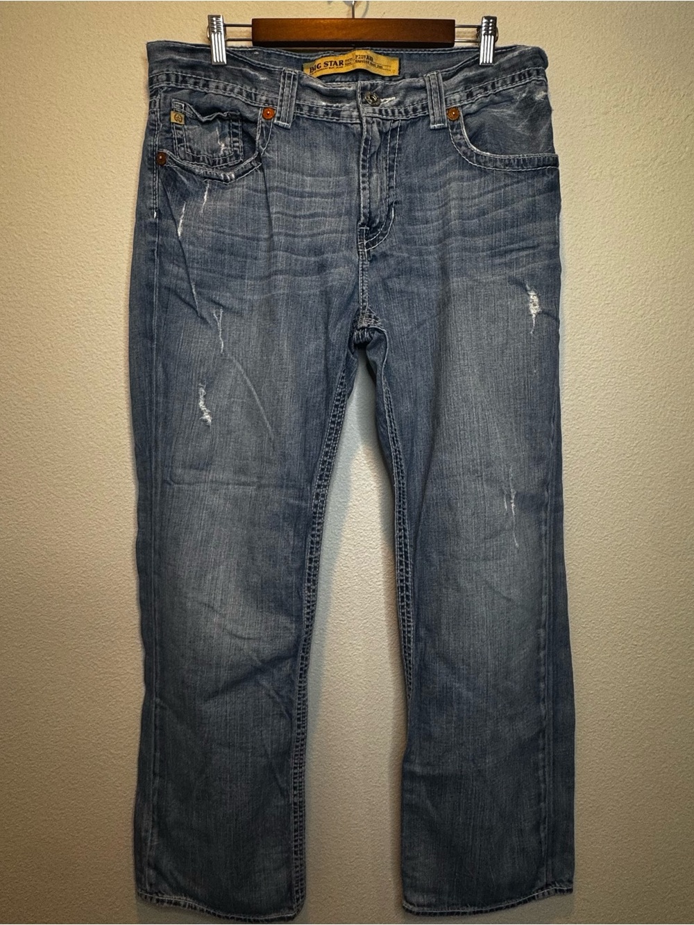 Big Star Men's Straight-Leg Jeans in Washed Blue